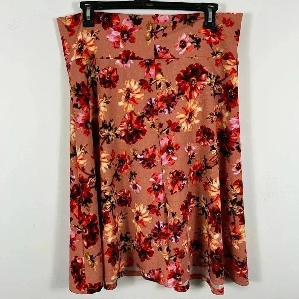 VKY & Co floral skirt 2X - Picture 3 of 7